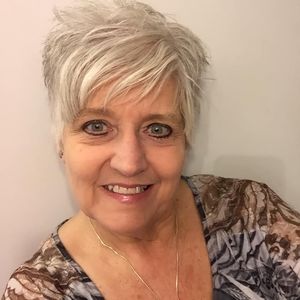 Meet your Posher, Karol